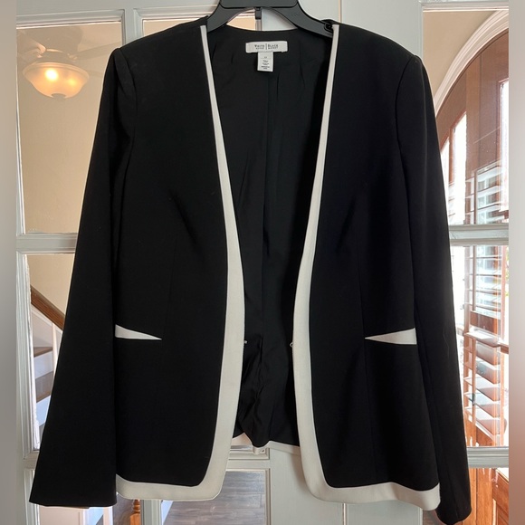 White House Black Market Jackets & Blazers - White House Black Market black and white blazer
